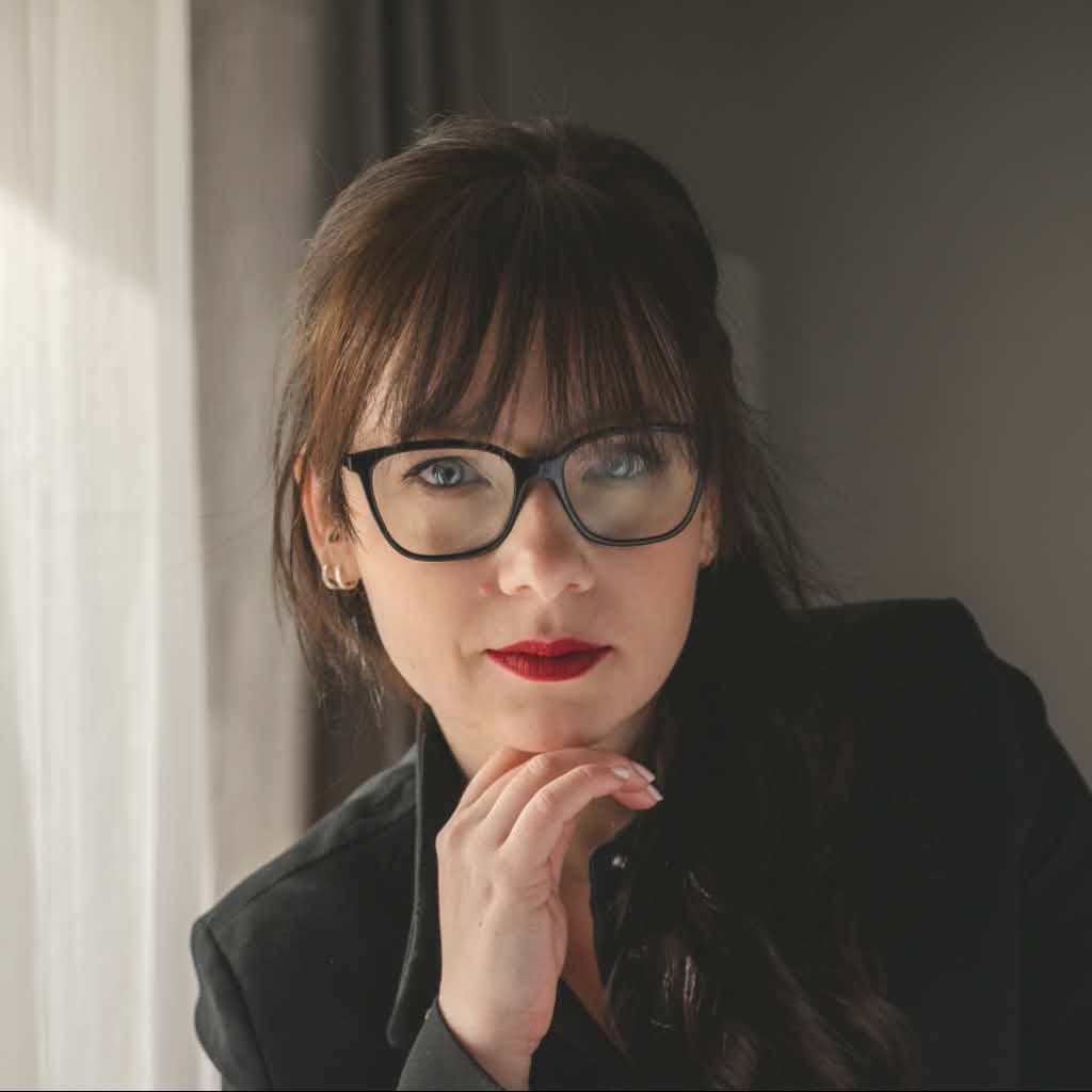 Estelle Bonnaire